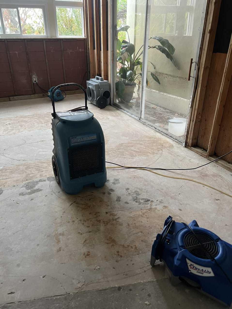 Florida home during final phase of Hurricane Helene flood damage restoration