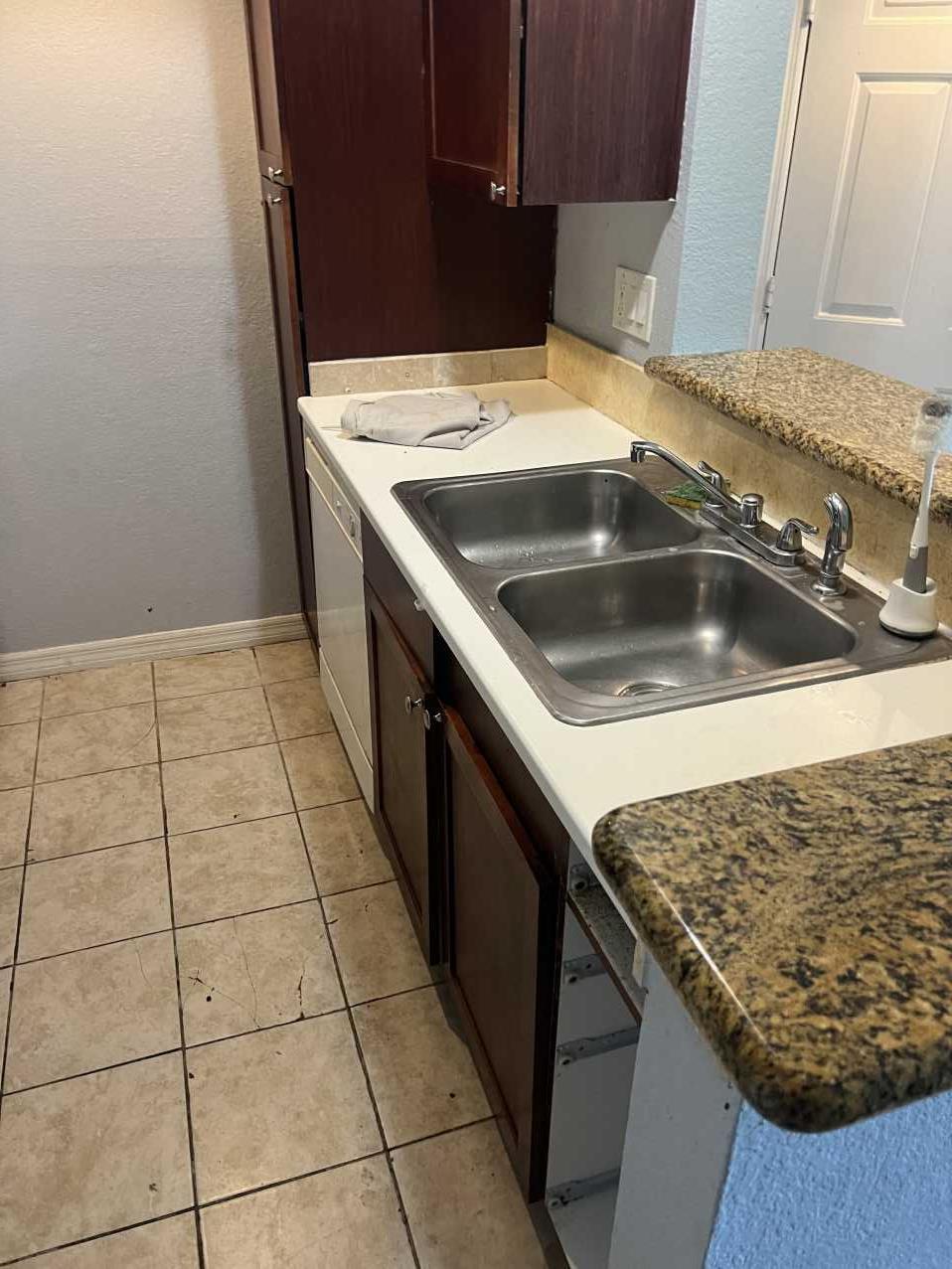 Florida home kitchen before mold remediation